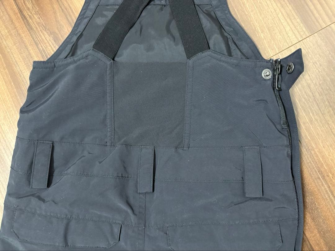 M*様 美品　バートン　キッズ用スノーボードビブパンツボトム　黒