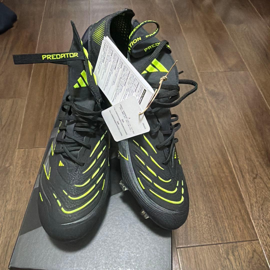 adidas Predator ブラック/ライム サッカーシューズ