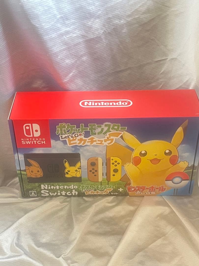 【新品】Nintendo Switch &Let's Go! ピカチュウ　特典付