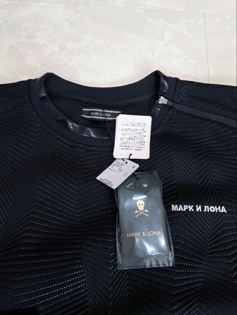 新品未使用　MARK＆LONA マークアンドロナ　プルオーバー　46 ブラック