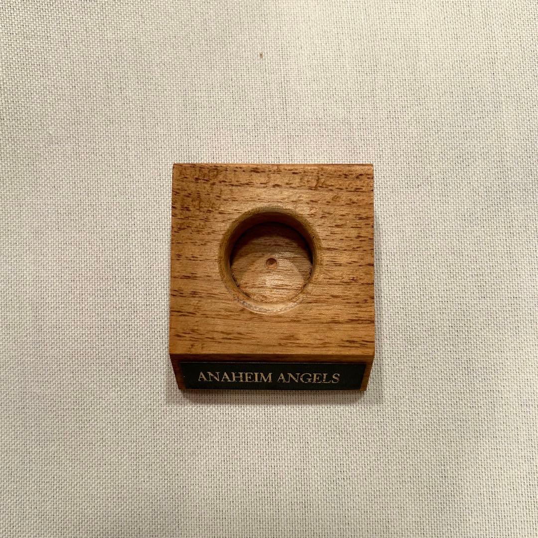【レア】MLB ロサンゼルス エンゼルス 木製 野球ボール
