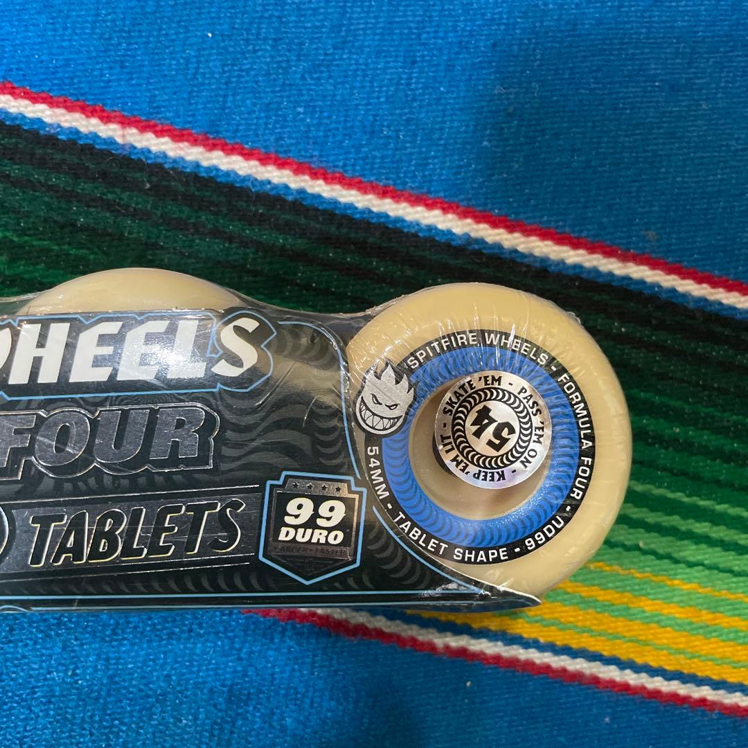 Spitfire Formula Four 54mm 99D ウィール