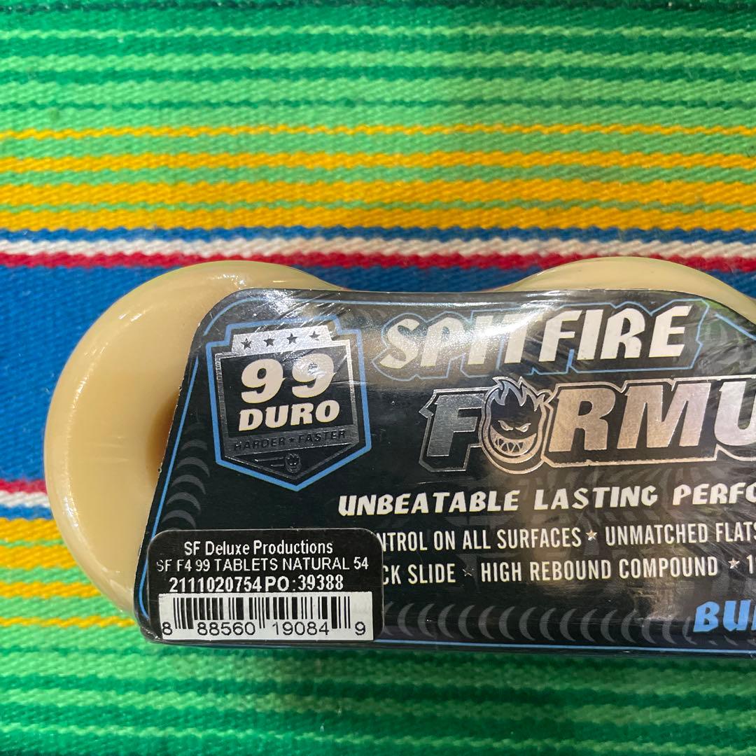 Spitfire Formula Four 54mm 99D ウィール