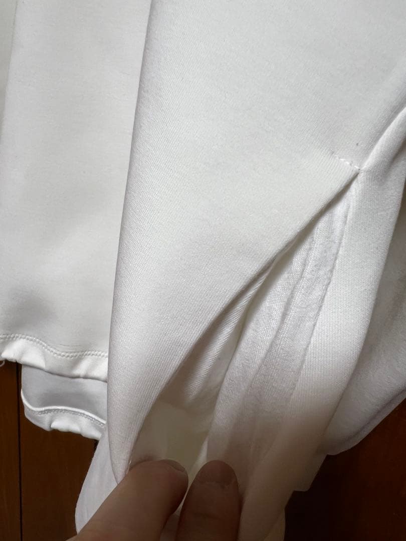 土日限定価格！【23区Lサイズ】昨年物！着痩せ♪抜け感◎ダンボールパーカー