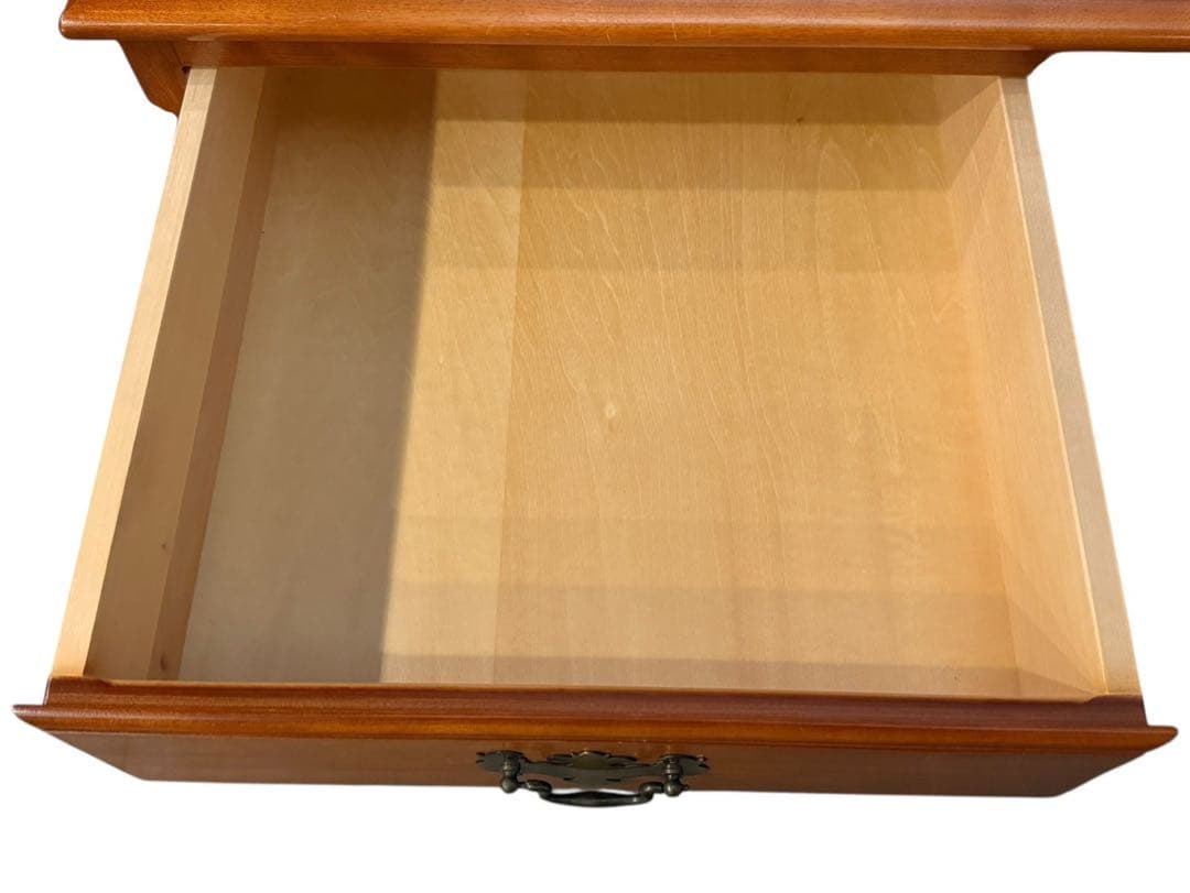 ◯横浜ダニエル Daniel キャビネット 飾り棚 リビングボード 収納棚