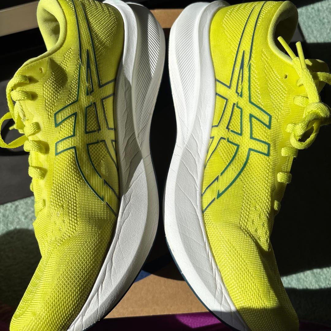 【美品】アシックス エボライドスピード３wide 26.5cm