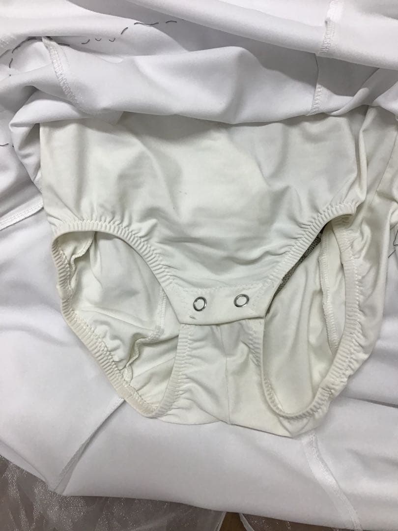 【お値下げしました】社交ダンスドレス　白　タカダンス