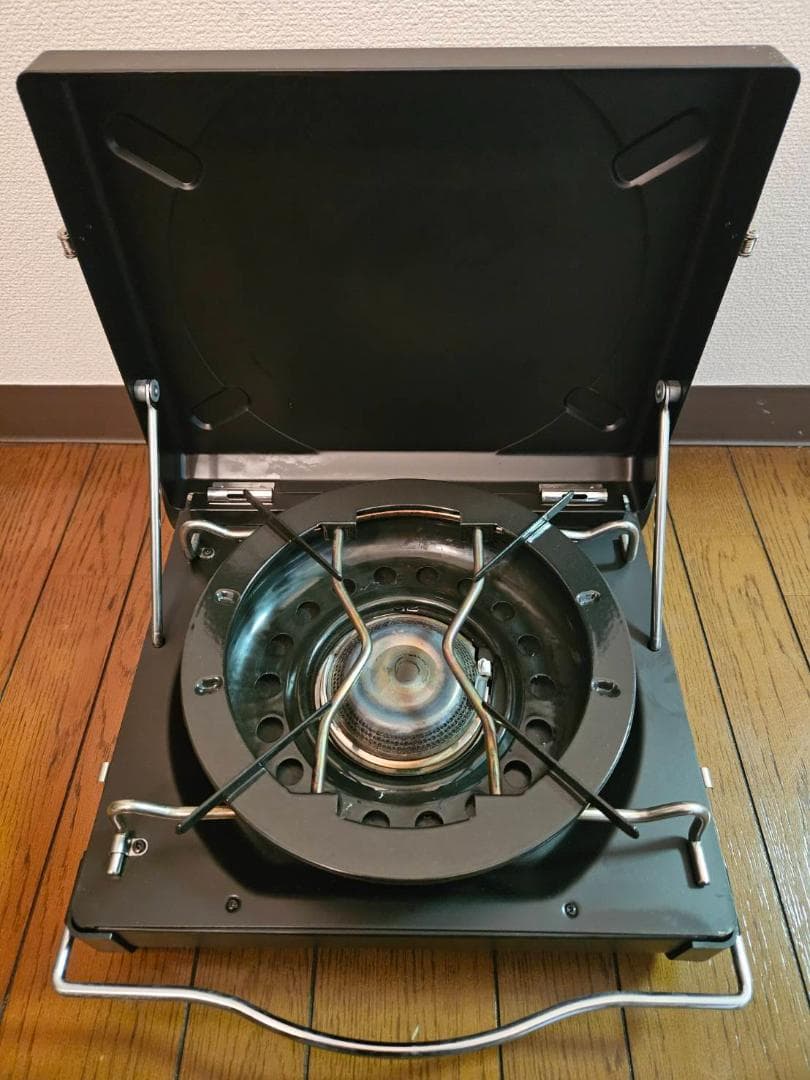 FORE WINDS アウトドアカセットコンロ ブラック　イワタニ　五徳セット