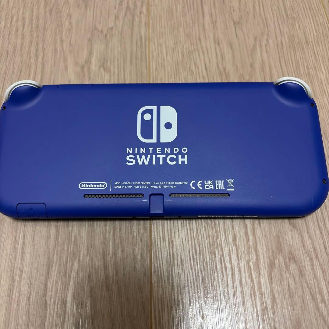 Nintendo Switch Lite 青　保護シート、ケース付き
