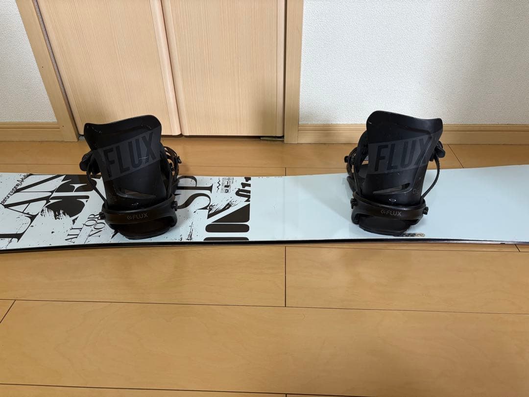 011 × FLAX ×SAROMONスノーボード 152cm