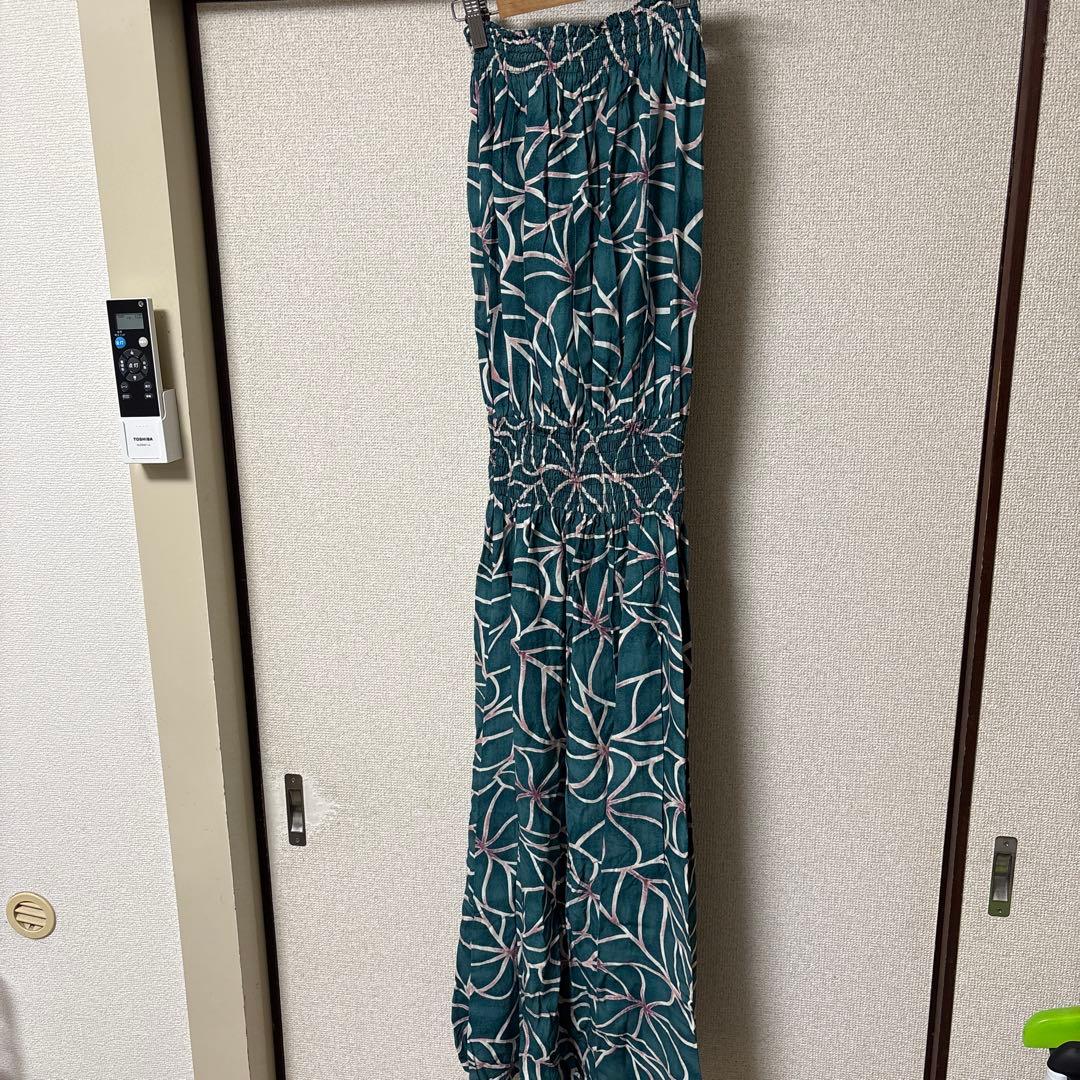 kupukupu フラダンス ベアトップ　ワンピース