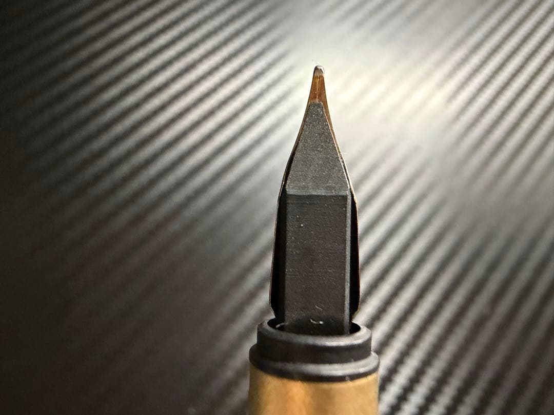 極美品 エボナイト芯 モンブラン ノブレスゴールド M 中字 万年筆