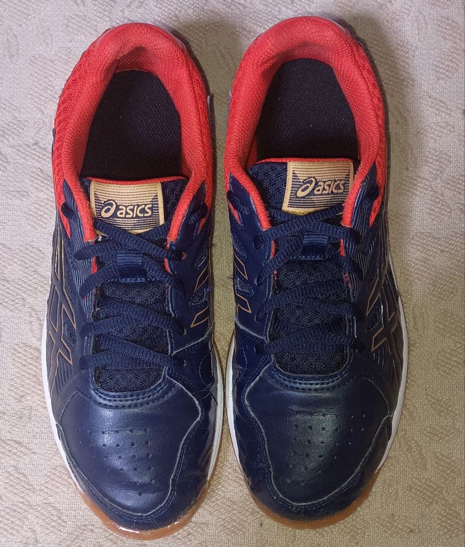 【匿名配送】アシックス　Badminton　シューズ　紺　赤　金　白　25.0
