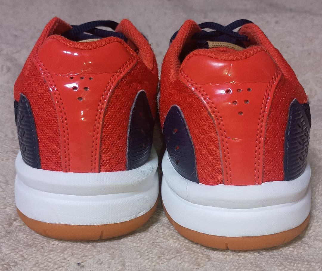 【匿名配送】アシックス　Badminton　シューズ　紺　赤　金　白　25.0