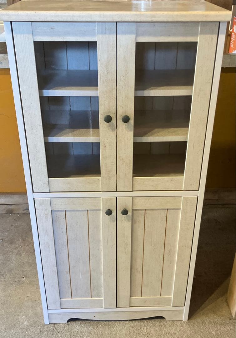 ニトリ　キャビネット　食器棚　キッチン収納　棚高さ調整可