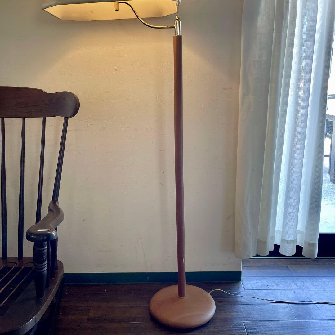 r133 ミッドセンチュリー フロアランプランプ 間接照明 木製ポール