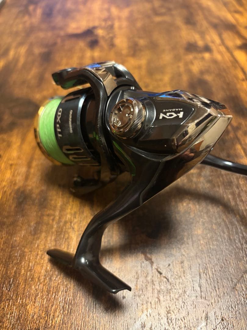 シマノ　ツインパワーXD 4000XG 予備スープル付き