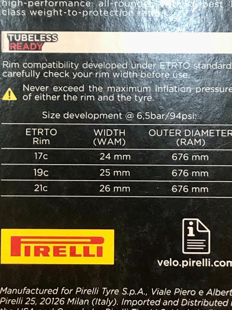 PIRELLI P ZERO RACE TLR 700x24C 2本セット
