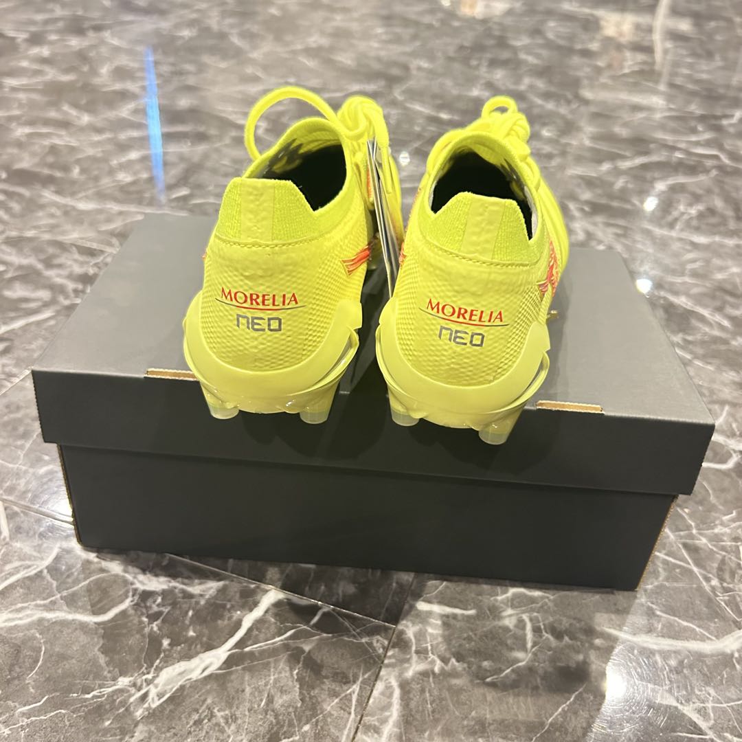 新品 未使用MIZUNO モレリア ネオ4 JAPAN イエロー 26.5cm