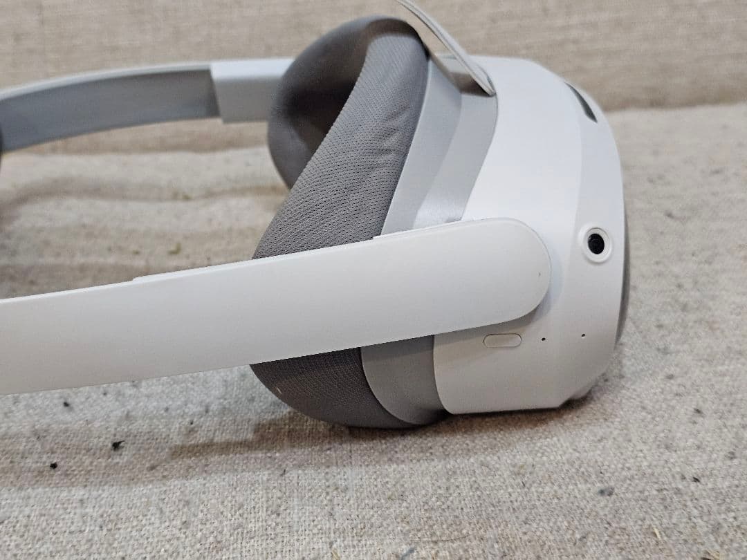 Pico4 Ultra (ピコ4ウルトラ)