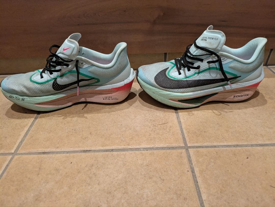 スパイク・シューズ Nike Zoom Fly