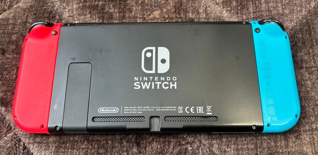 Nintendo Switch 動作品 収納ケース付き