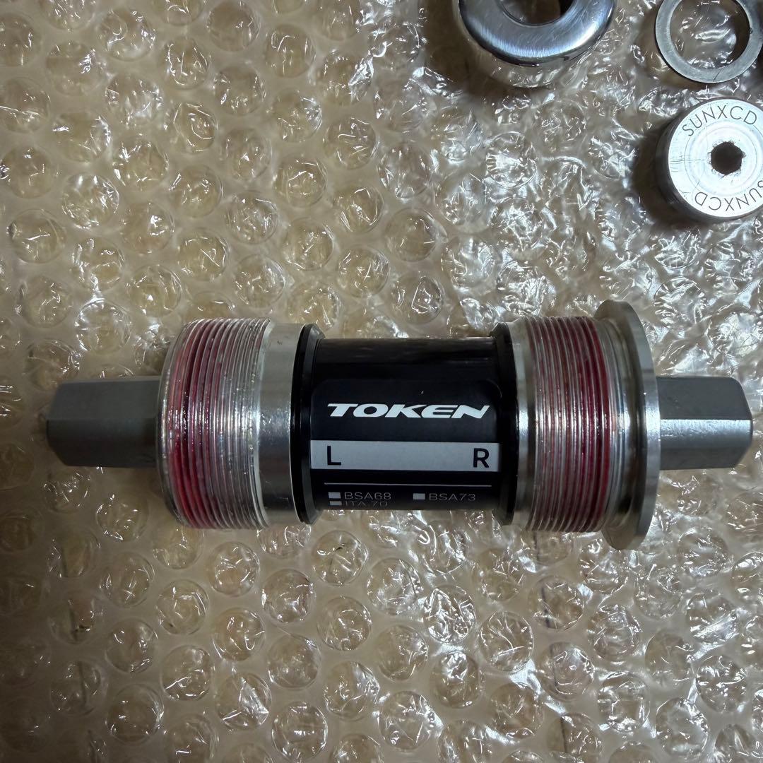 サンエクシードクランクとTAチェーンリングとトーケンBBセット