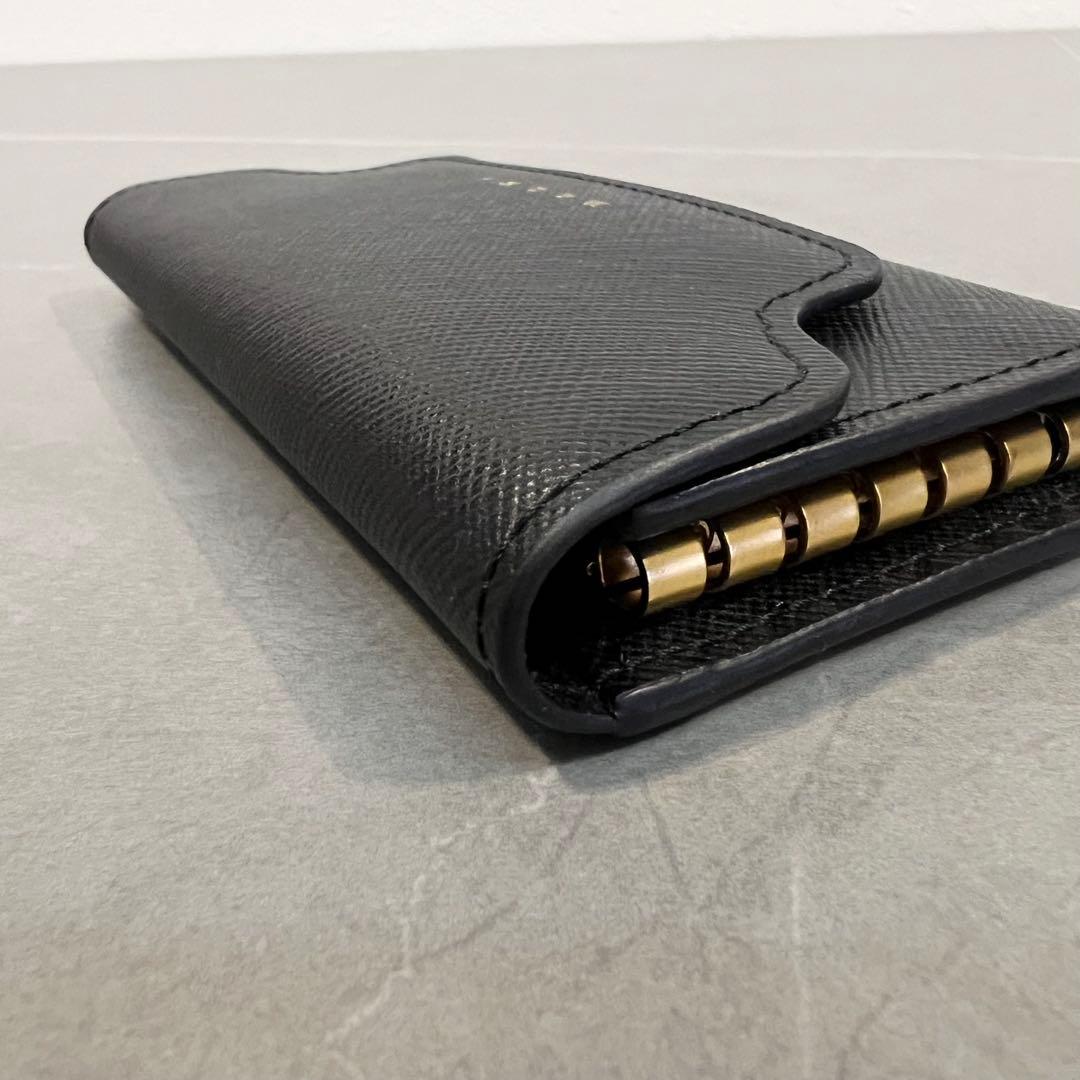 【未使用に近い】MARNI　マルニ　レザー　キーケース　ブラック　ゴールド