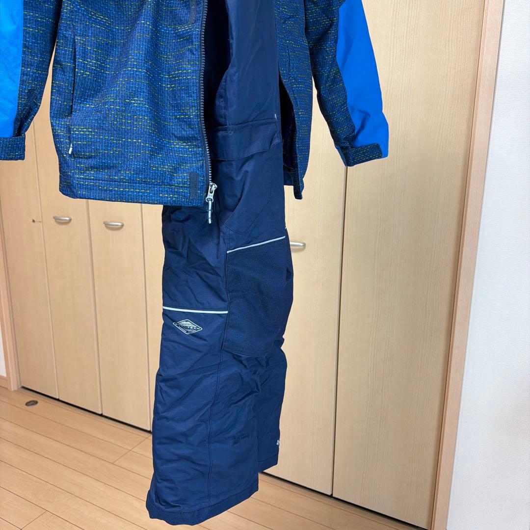 コロンビア　ジュニアスキーウェア