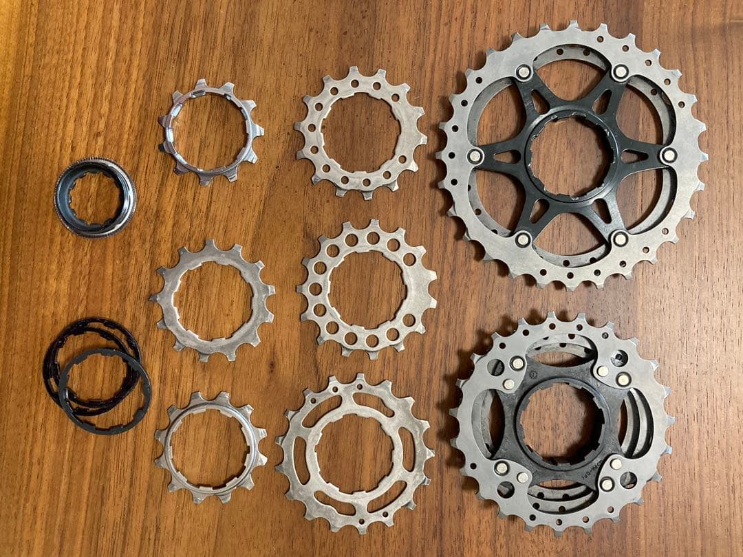 CS-9000 11-28 デュラエース　スプロケット