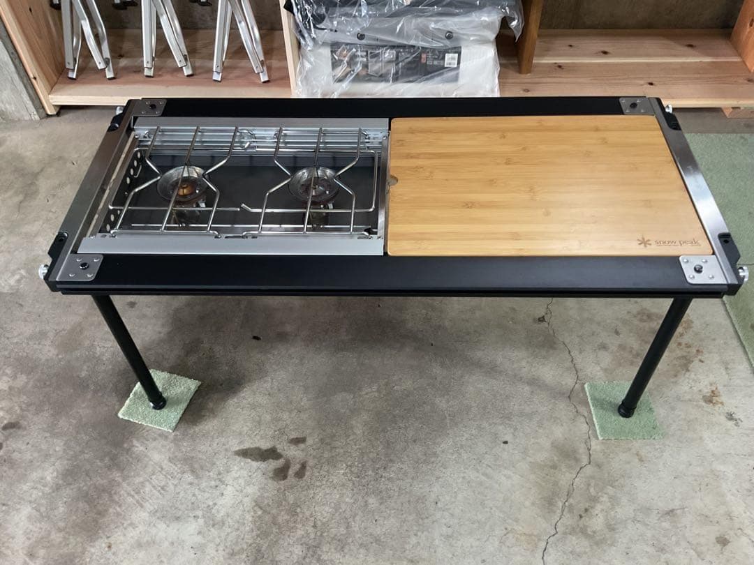 美品 液出し ギガパワー ツーバーナー スノーピーク  peak