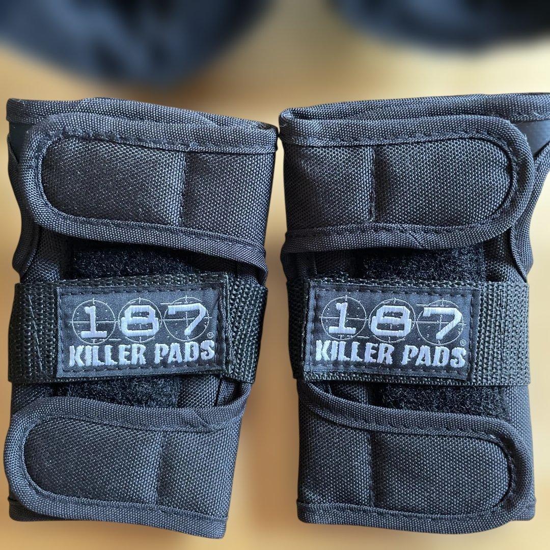 187 KILLER PADS 膝肘手首パッドセットスケボー　サポーター