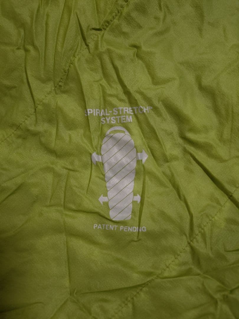 アウトドア寝具 mont-bell Ultra Light Spiral Down Hugger