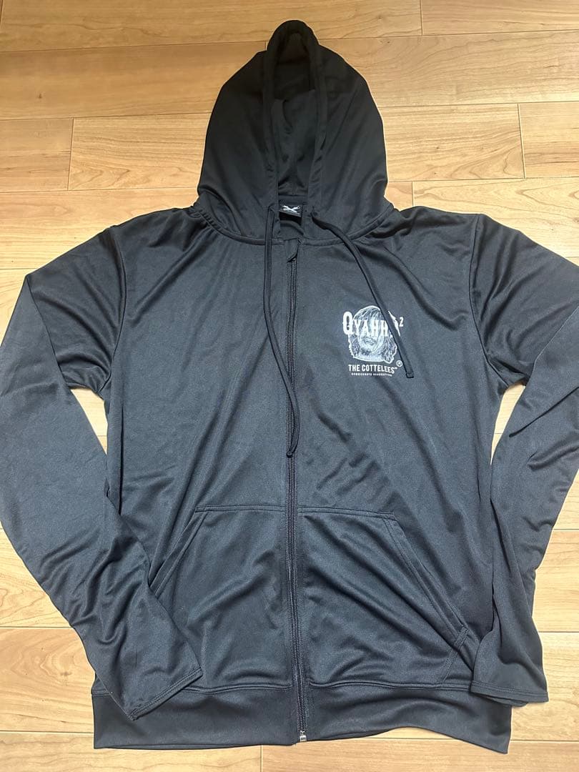 新品未使用マキシマムザホルモン エンピラッシュガードパーカー