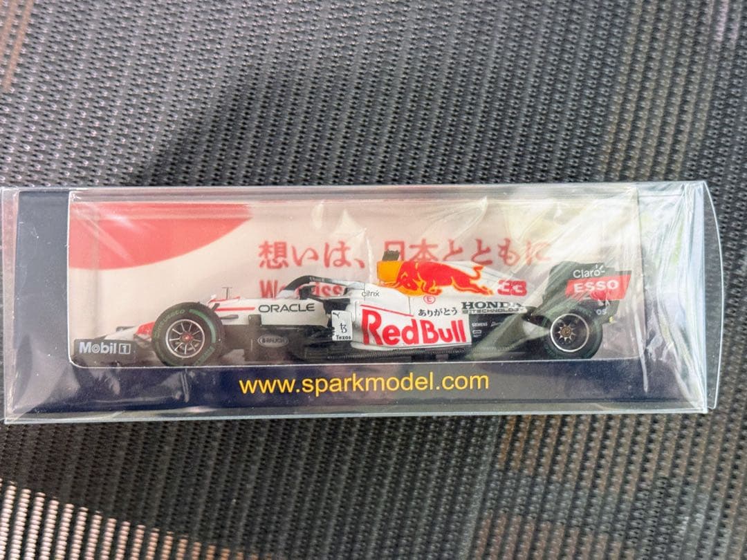 稀少！レッドブルホンダ　フェルスタッペン　トルコGPスペシャルカラー　ありがとう