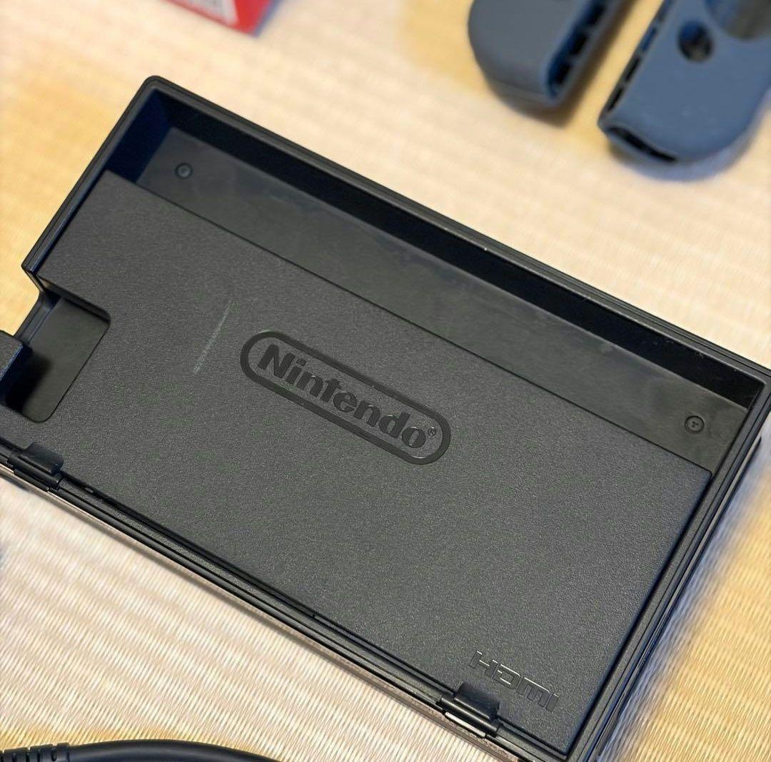 メ*が様 Nintendo Switch 本体 赤/青 付属品付き