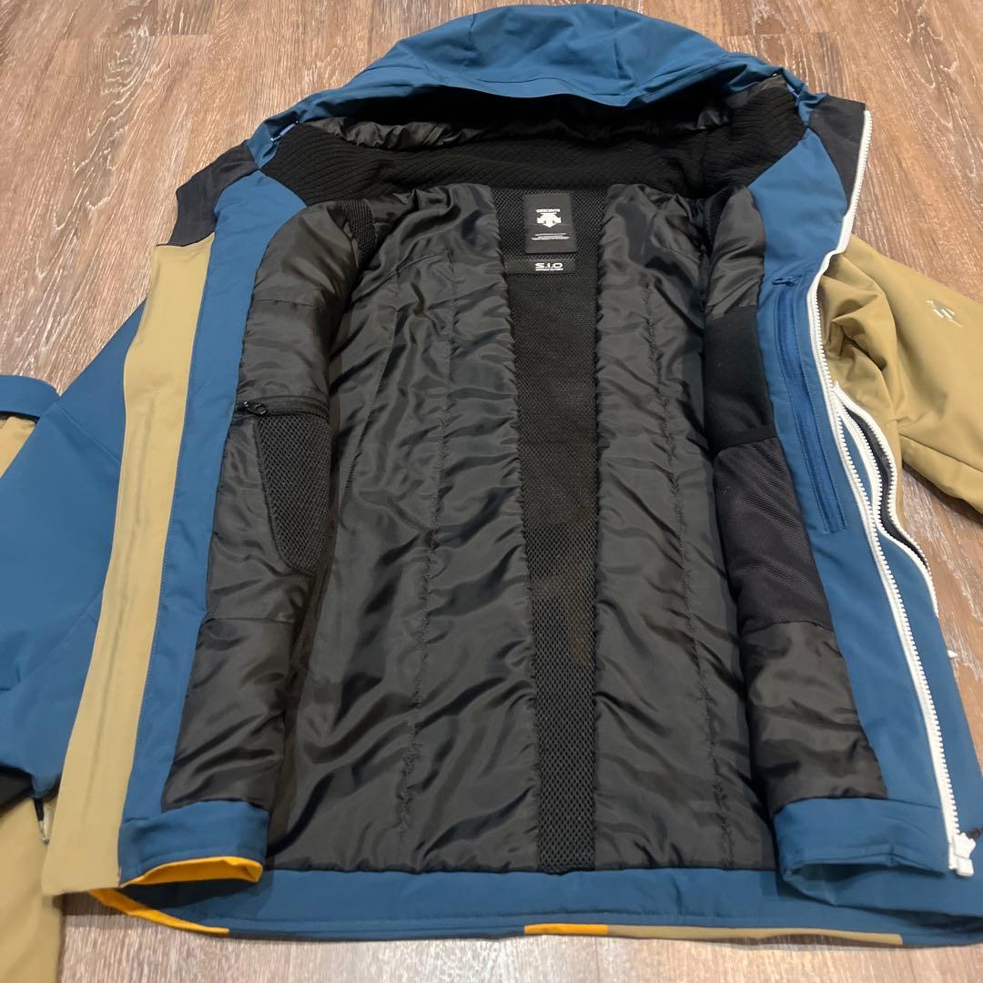 デサント セットアップ　上下　スキーウェア　L男性　メンズ　sio