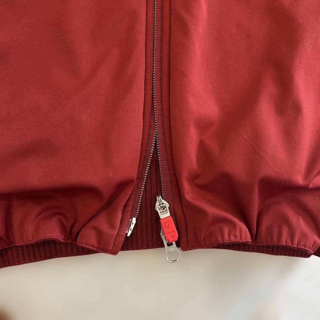 TaylorMade レッド ジャケット