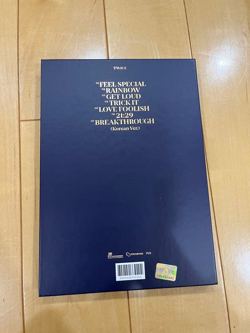 TWICE Feel Special アルバム CD、歌詞カード、ポスター付き