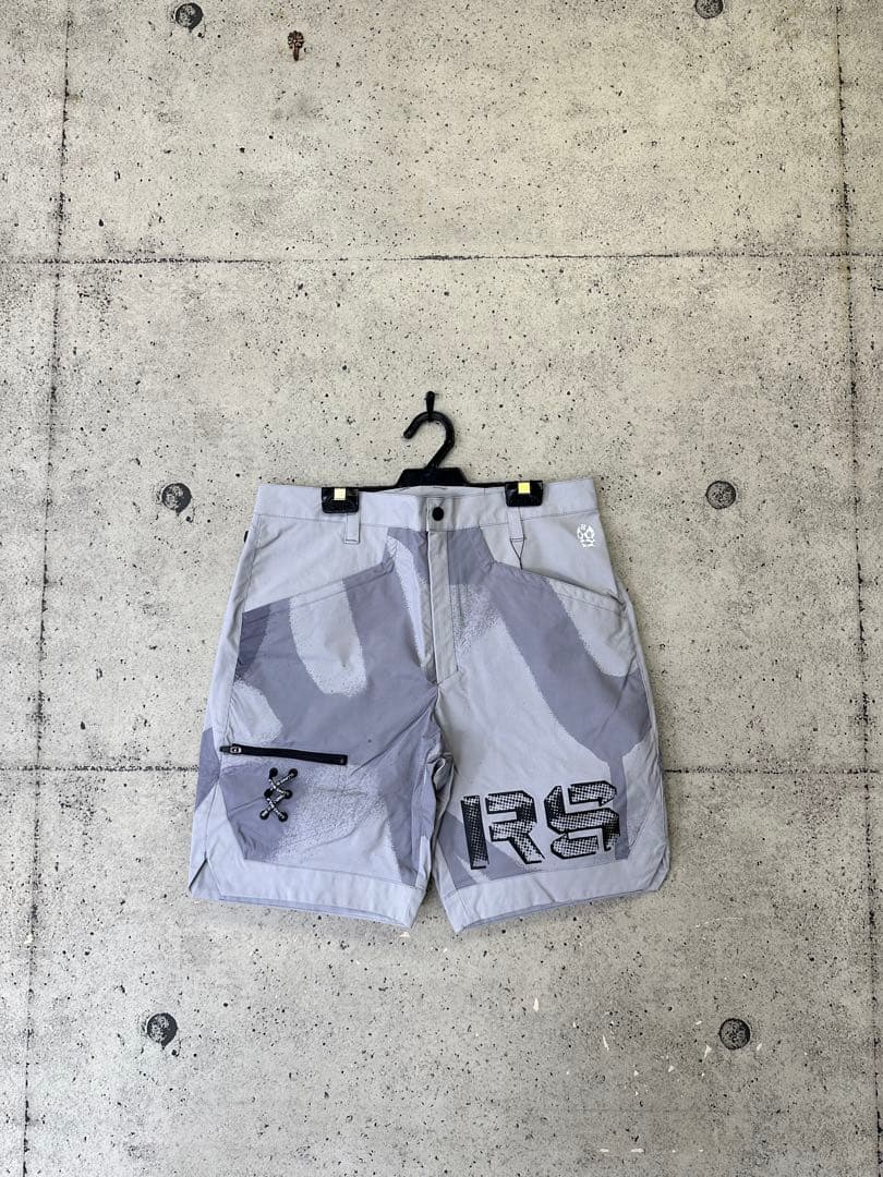 【新品未使用】サイズ5 メンズ ハーフパンツ ラッセルノ 2690