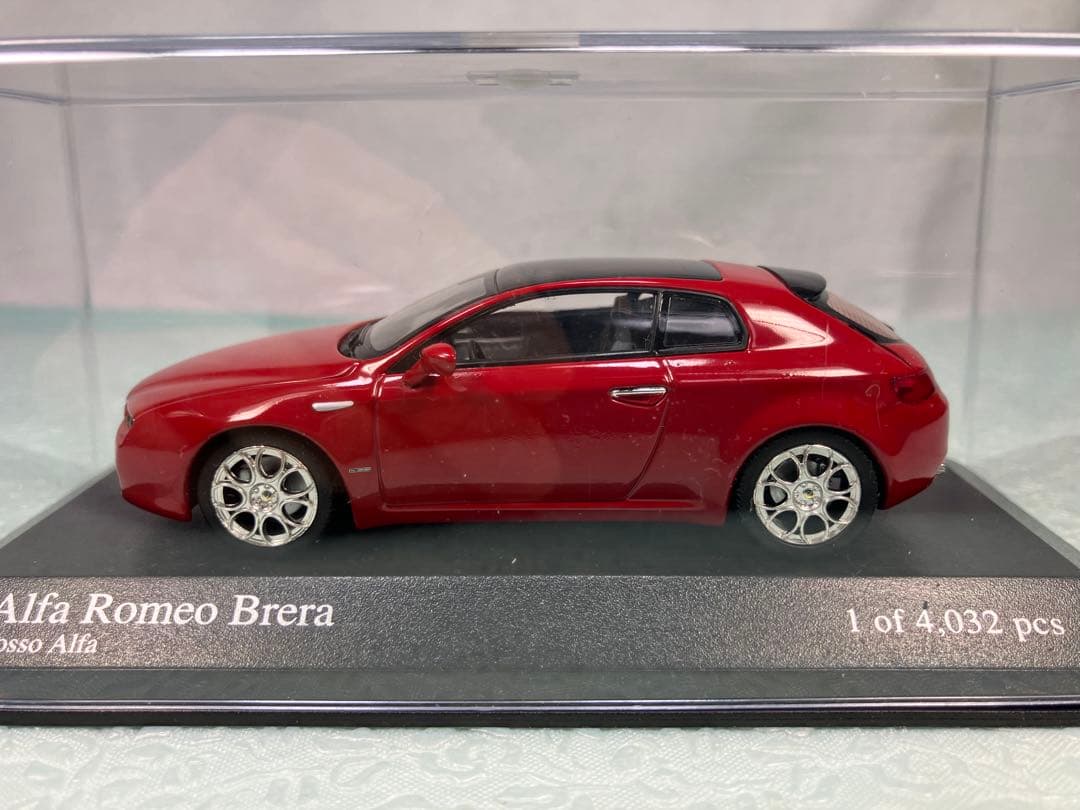 ミニチャンプス　Alfa Romeo Brera 2006年　レッド
