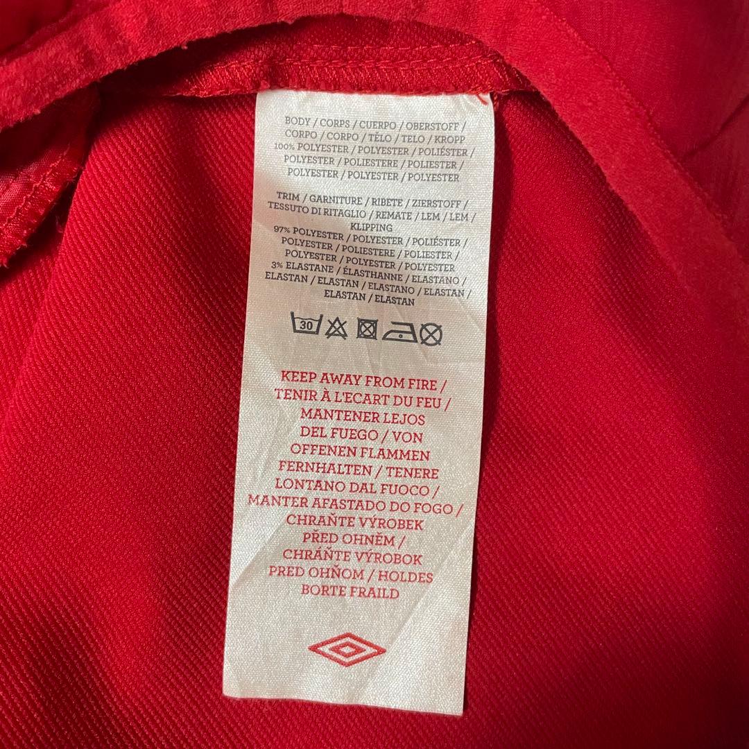 Umbro イングランド代表 ウォームアッププルオーバー刺繍ロゴ XXL 赤