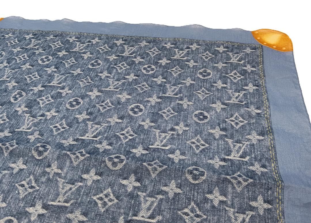 LOUIS VUITTON ルイヴィトン カレ・モノグラム デニム ブルー系