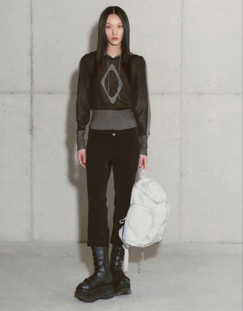 早い者勝ち【残り24時間限定お値下げ】MSCHF ニットフーディー