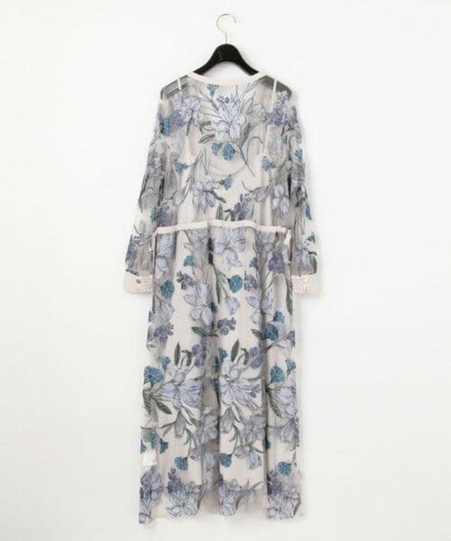 Diagram ダイアグラム グレースコンチネンタル　チュールフラワー刺繍ドレス