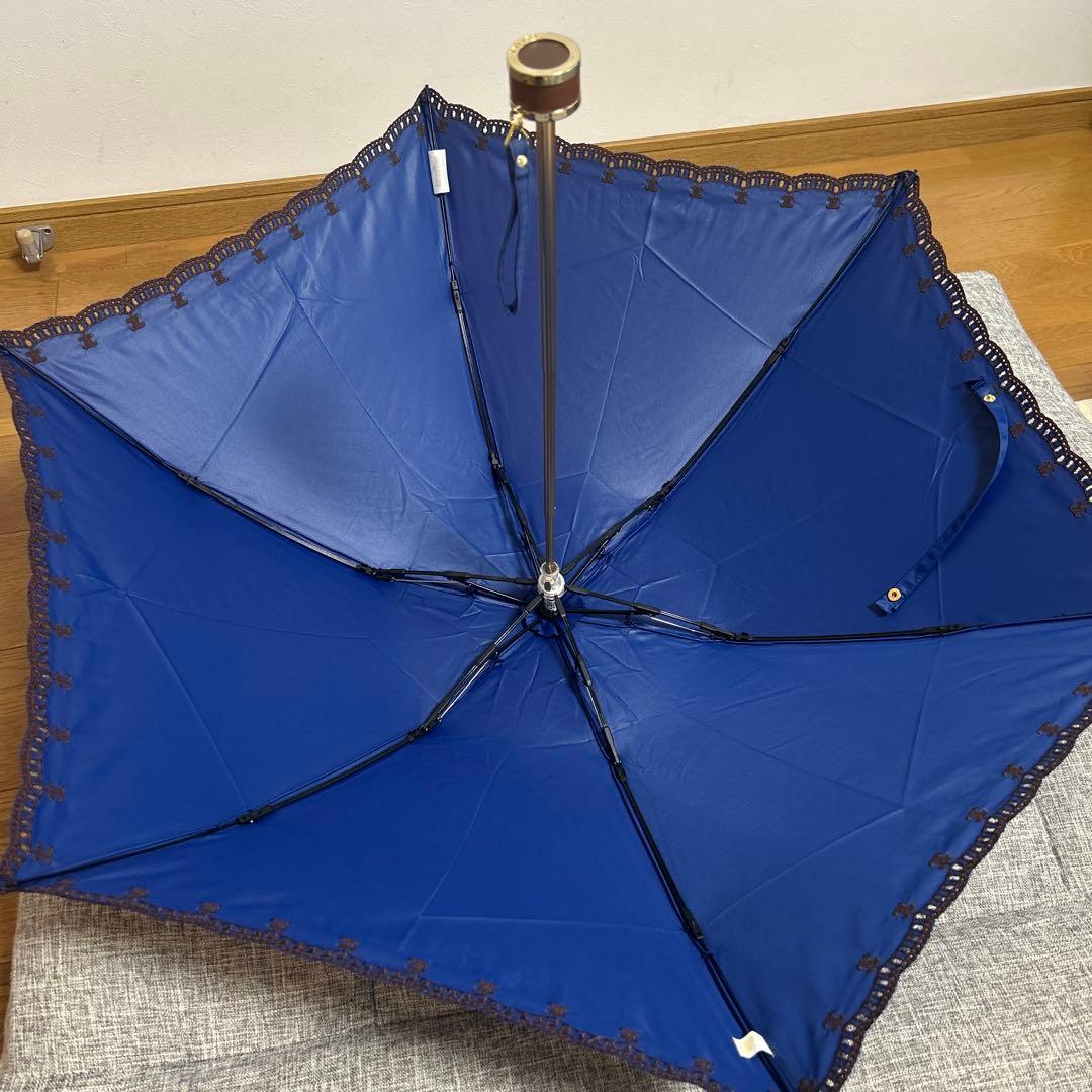 お盆SALE！ CELINE ネイビー 折りたたみ傘 晴雨兼用
