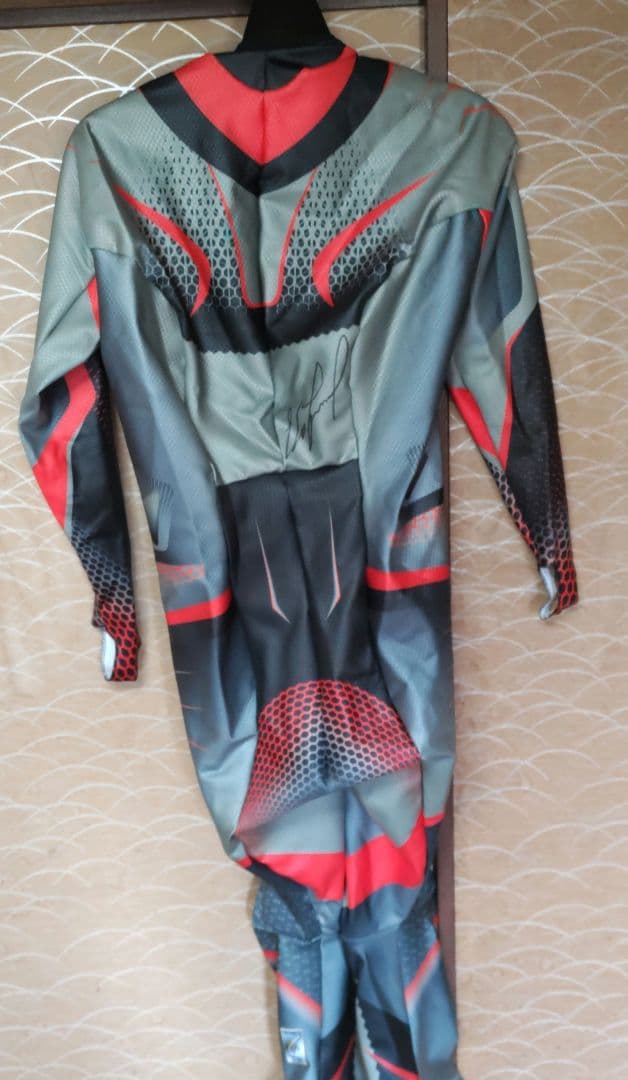 タグ無し未使用保管品 ヤンスルード モデル FIS 対応ワンピース