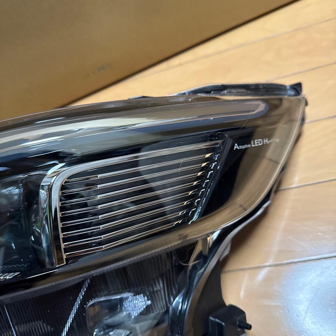 日産ルークス　B40系　LEDヘッドライト左　美品