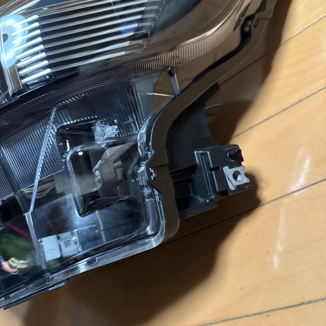日産ルークス　B40系　LEDヘッドライト左　美品