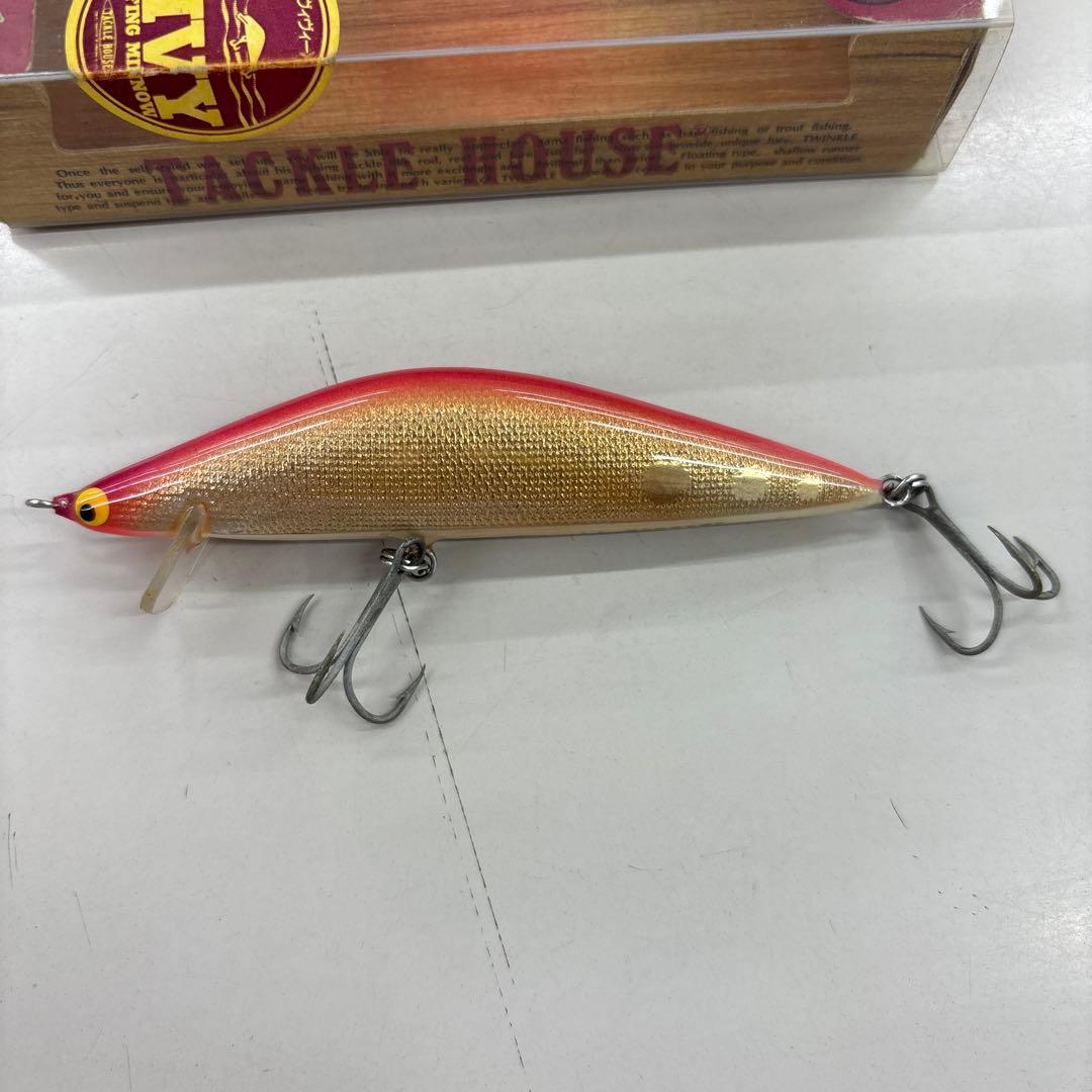 さちぞうです。Balsa 50 ブラック/ホワイト クランクベイト